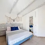 L'onda Marina 4*