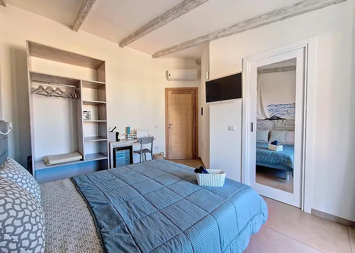 ゲストハウス L'onda Marina